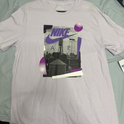 Medium Lavender Nike T-Shirt *Brand New W/ Tags*