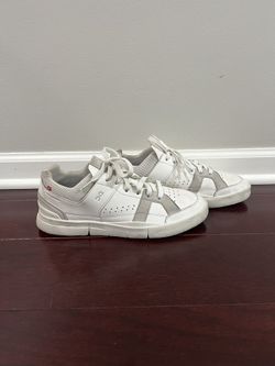 On cloud the roger clubhouse W size 8