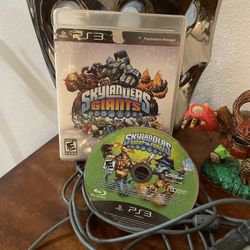 Skylander Giant And. Skylander Swap For PlayStation 3