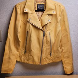 Levi Strauss Faux Leather Women’s Moto Jacket Motorcycle Yellow Large