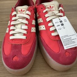 Adidas Samba “Valentine’s Day” — BRAND NEW — Size W7.5/ M6