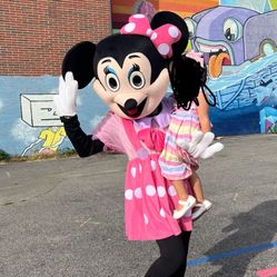Minnie Mouse Mascot 