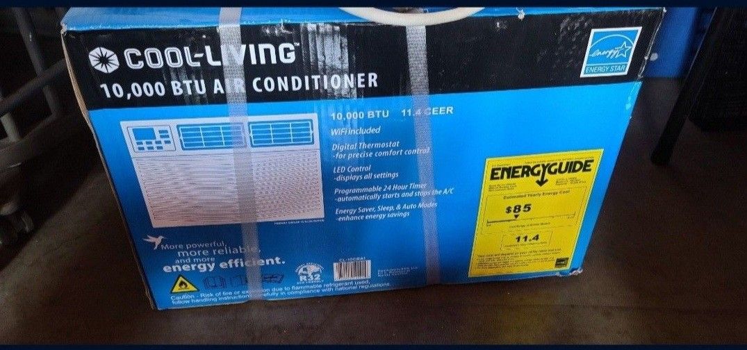 AC 10,000 BTU NEW IN BOX