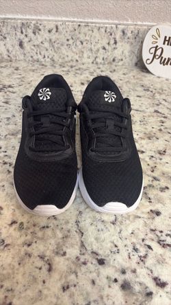 Women’s running Nikes