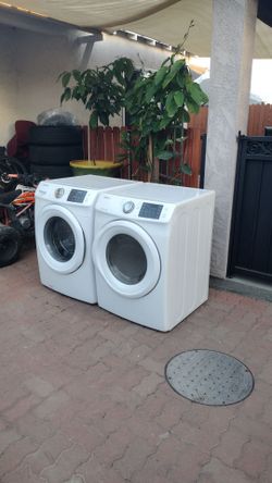 Washer and gas dryer