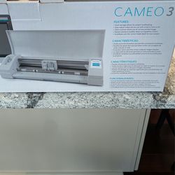 Silhouette Cameo 3