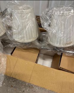 Brighton 4 lites in chrome vanity wall fixture … brand new in the box . 27” wide … $30