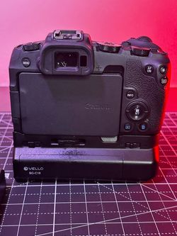 Canon Mirrorless Camera RP