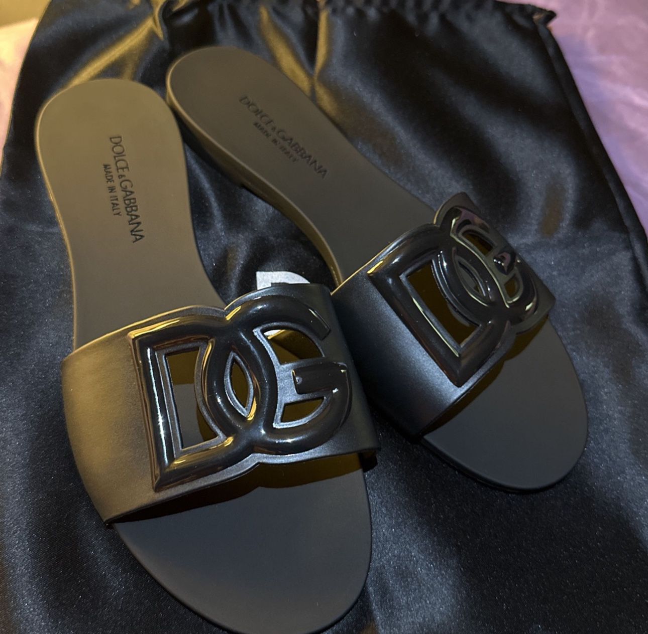 Dolce And Gabbana Sandals 
