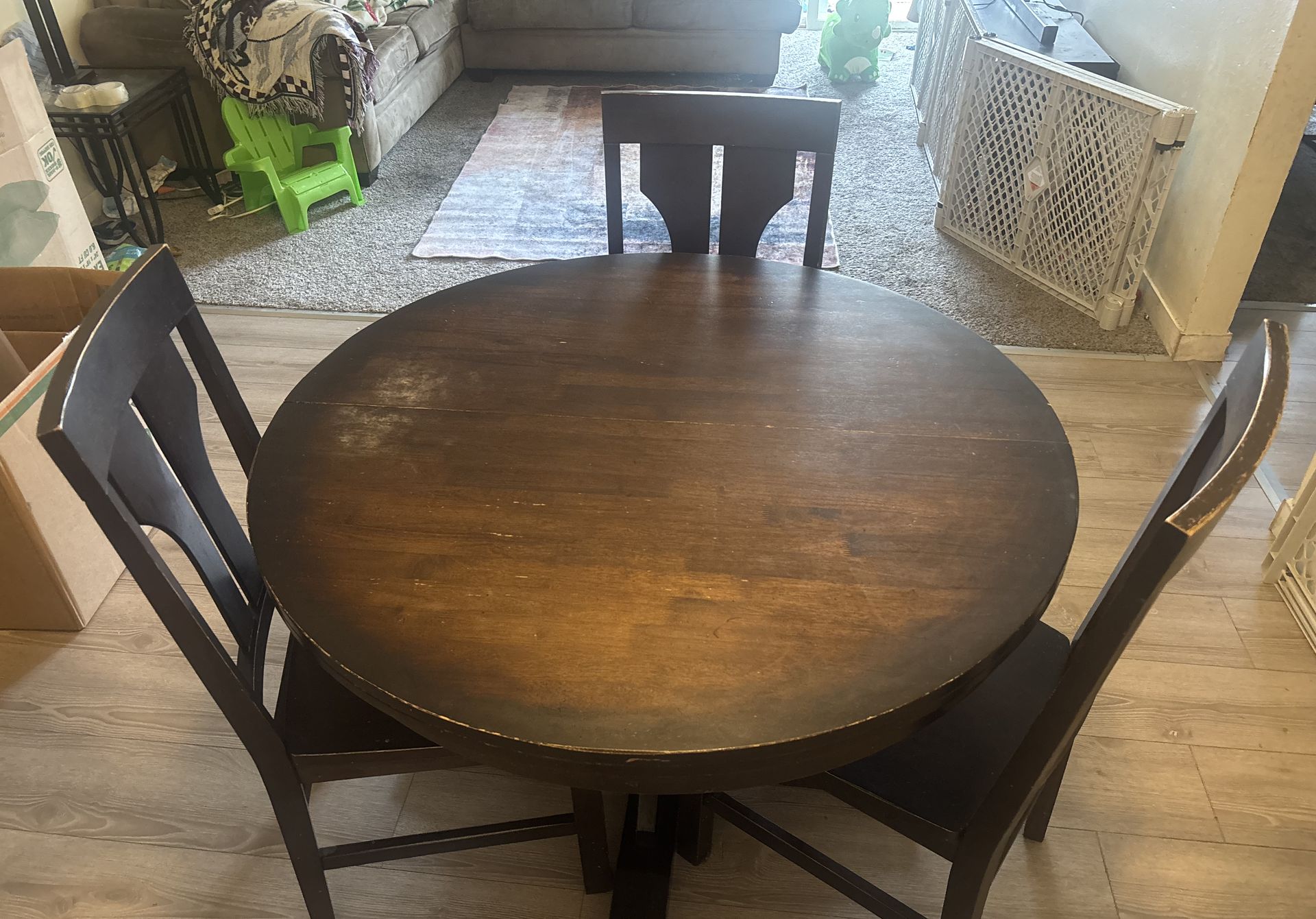Round Dining Table