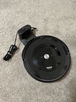 USED iRobot Roomba e5