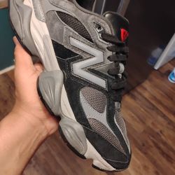 NB SIZE 8.5 