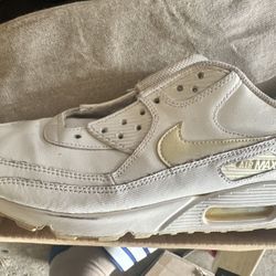 Nike Air Max 90