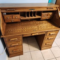 Solid wood roll top desk