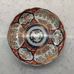 8 Inch Diameter Decorative Antique Imari Japanese Plate 