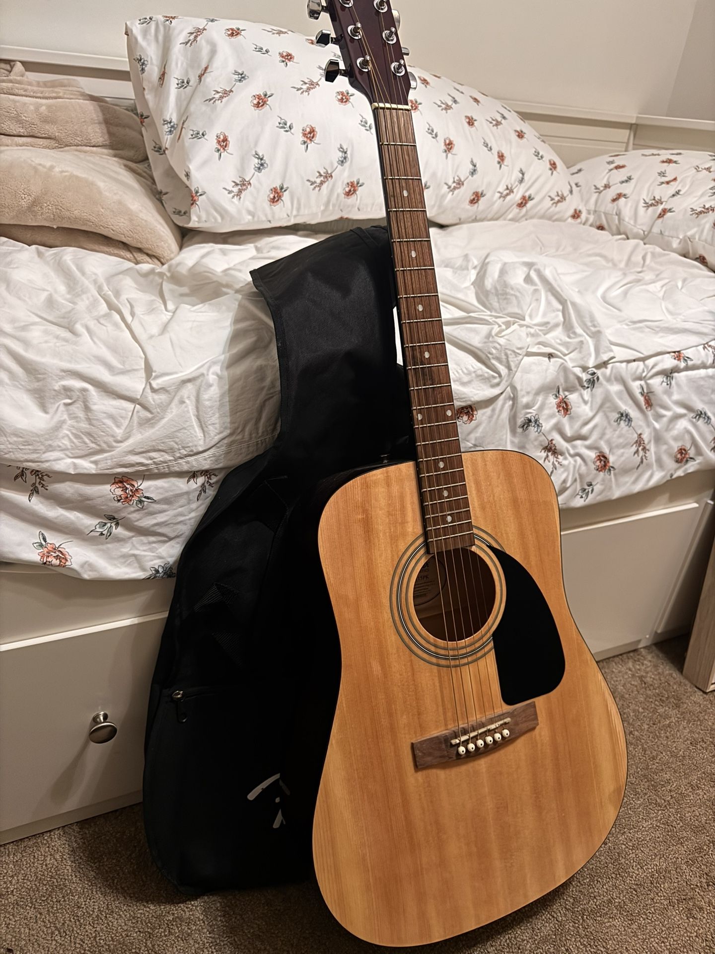 Acoustic Guitar Fender