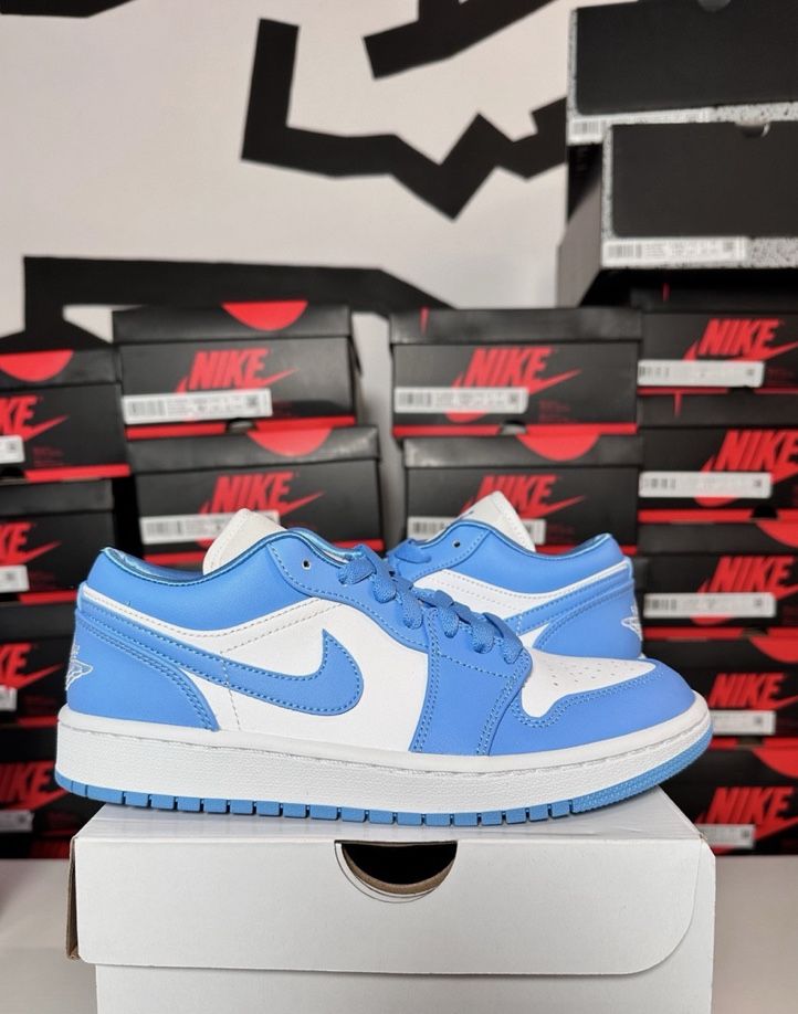 Air Jordan 1 Low UNC