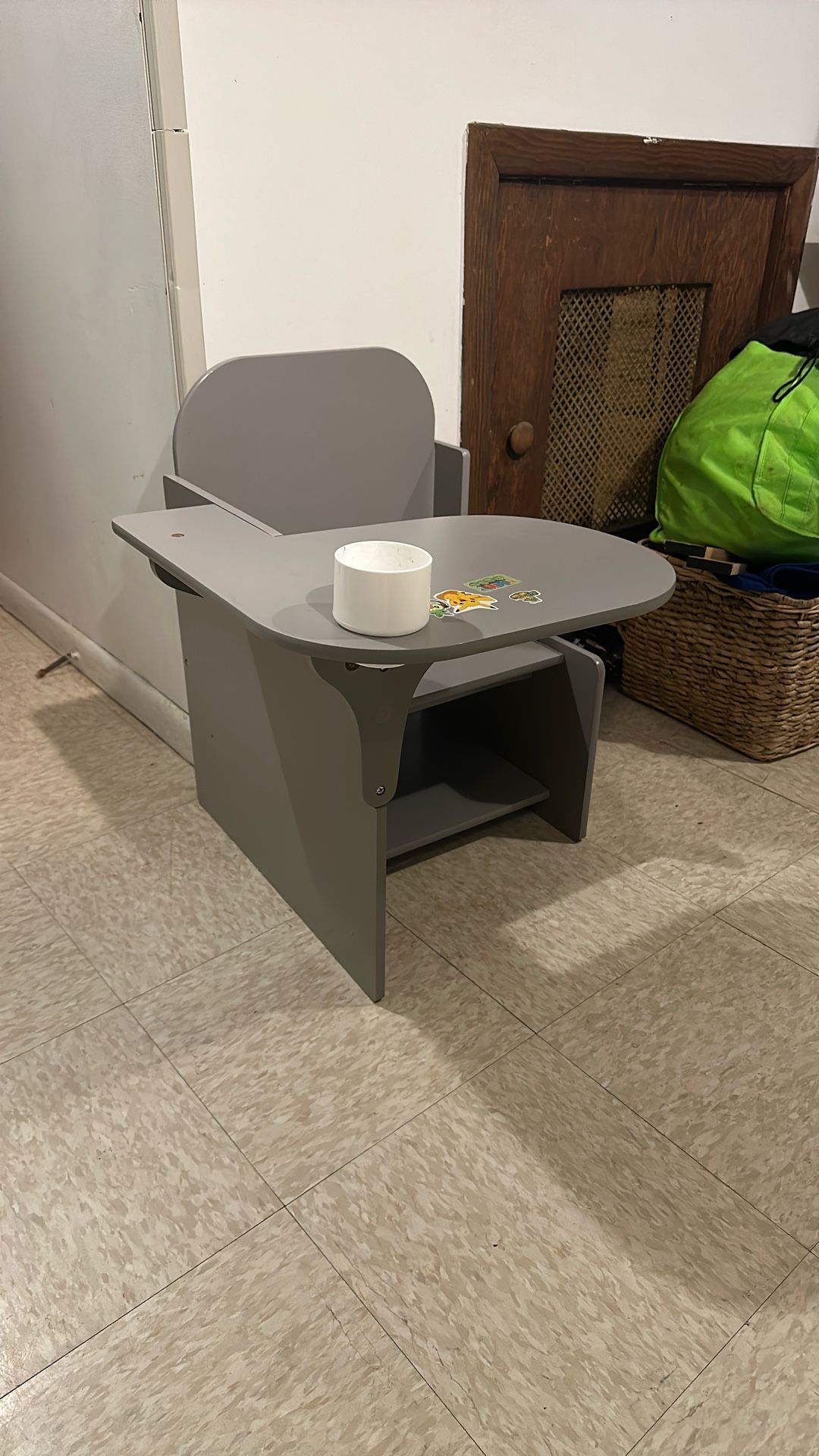 Gray kids Table/chair