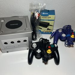 Nintendo GameCube with 2 Controllers