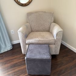 Swivel Rocker Chair 