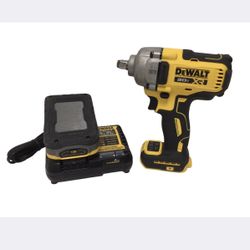 Dewalt Impact Wrench Combo Set EPJ029993