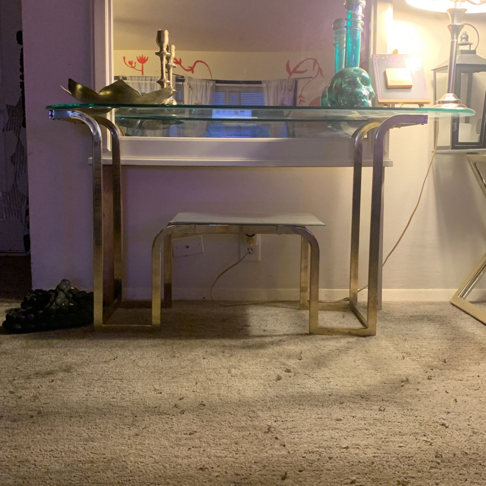 Gold Entry Table