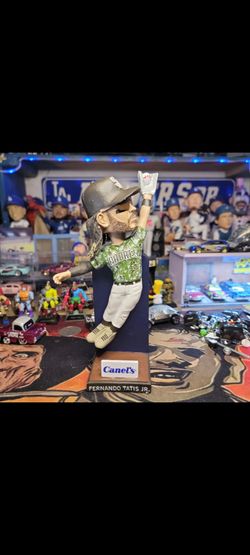 Limited Canel's bobblehead, Fernando Tatis Jr.   (Platinum Gloved) READ DESCRIPT