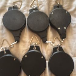 Plant hangers / pulley