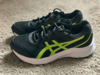ASICS Big kid size 5