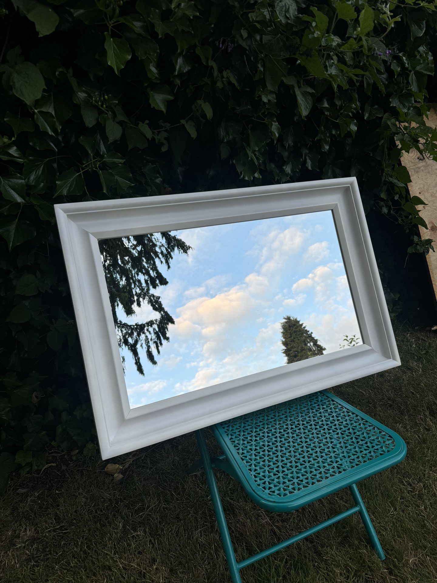 white mirror