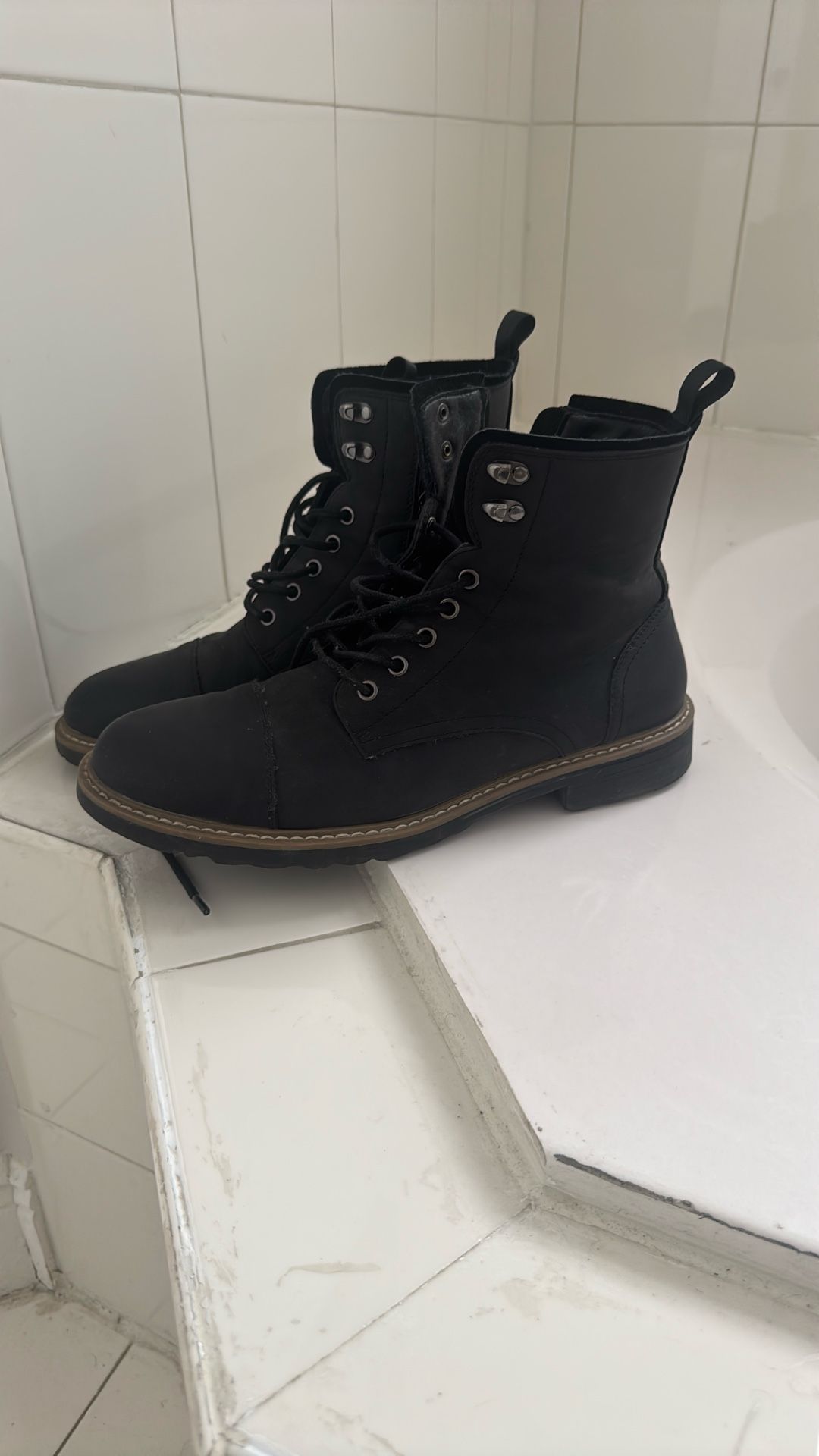 Black Boots Size 11