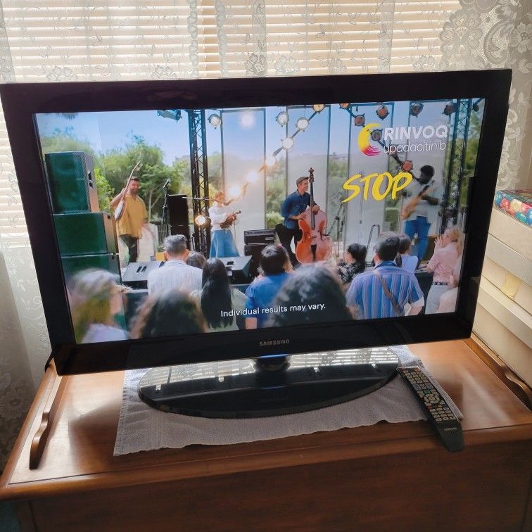 Samsung 37" 1080p LCD HDTV Television Model LN37A550P3FXZA