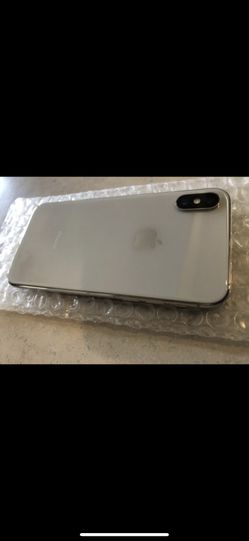 iPhone X 64Gb unlock silver works great