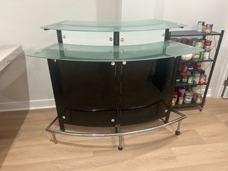 Glass bar