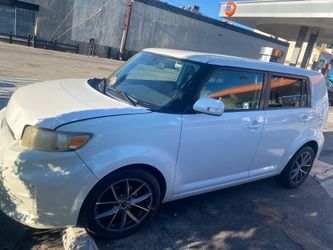 2014 Scion xB