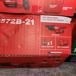 M12 12-Volt Lithium-Ion Cordless Drain Cleaning Airsnake Air Gun Kit with (1) 2.0Ah Battery, Toilet Attachments