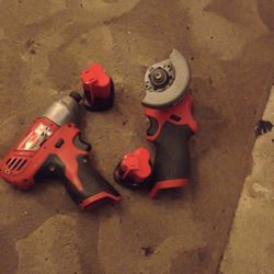 Milwaukee tools and battery