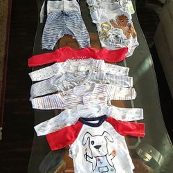 Babies onesies and little sweatpants bundle F (16)
