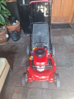 Troy bilt lawn mower Honda engine GCV 160 21