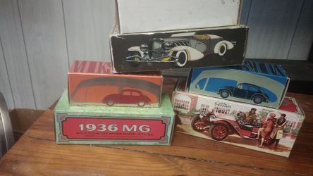 Avon glass cars VW MG