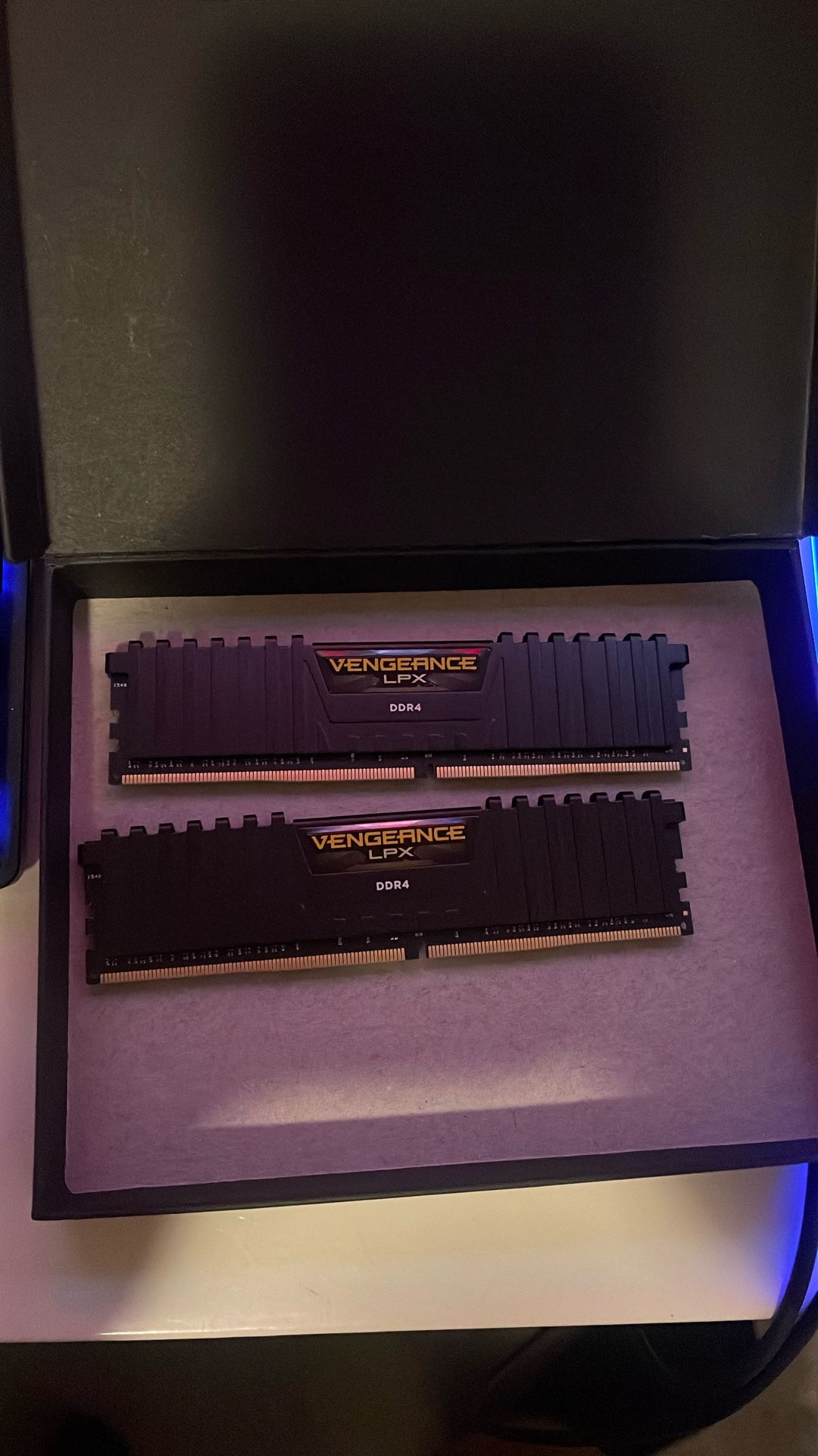 16 Gb Ram (2x8gb)Vengeance