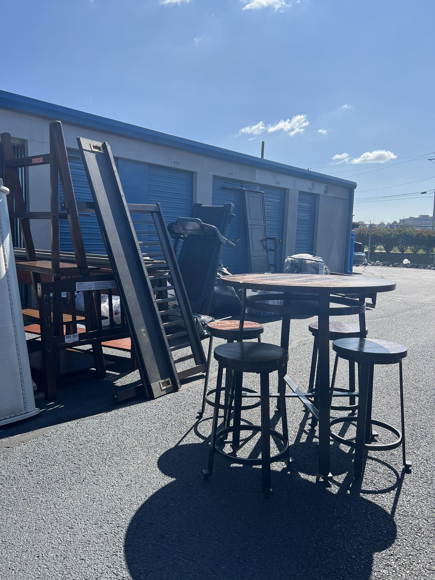 Kitchen Table And Chairs