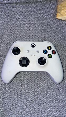 Xbox Wireless Controller Robot White