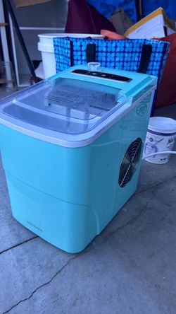 Green ice maker