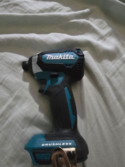 Makita impact drill