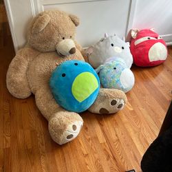 Large Plushie Toys