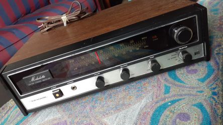 Realistic AM/FM stereo and reciever