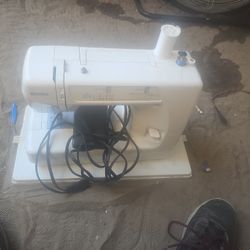Kenmore Sewing Machine 