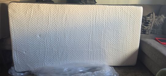 Twin Novafoam Mattress