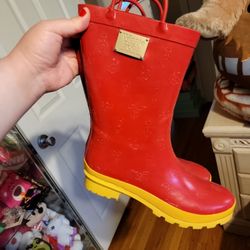 Cute Winnie The Pooh Rain Boots 